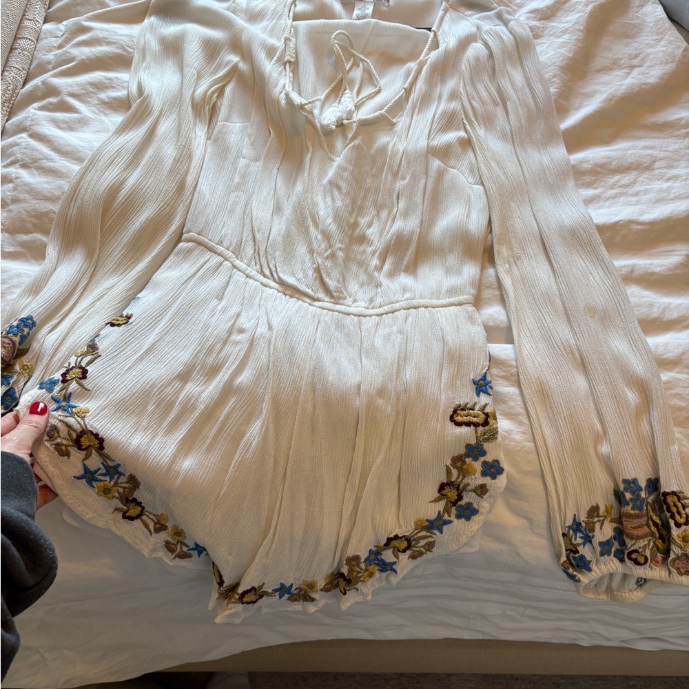Elegant White Embroidered Women's Dress
